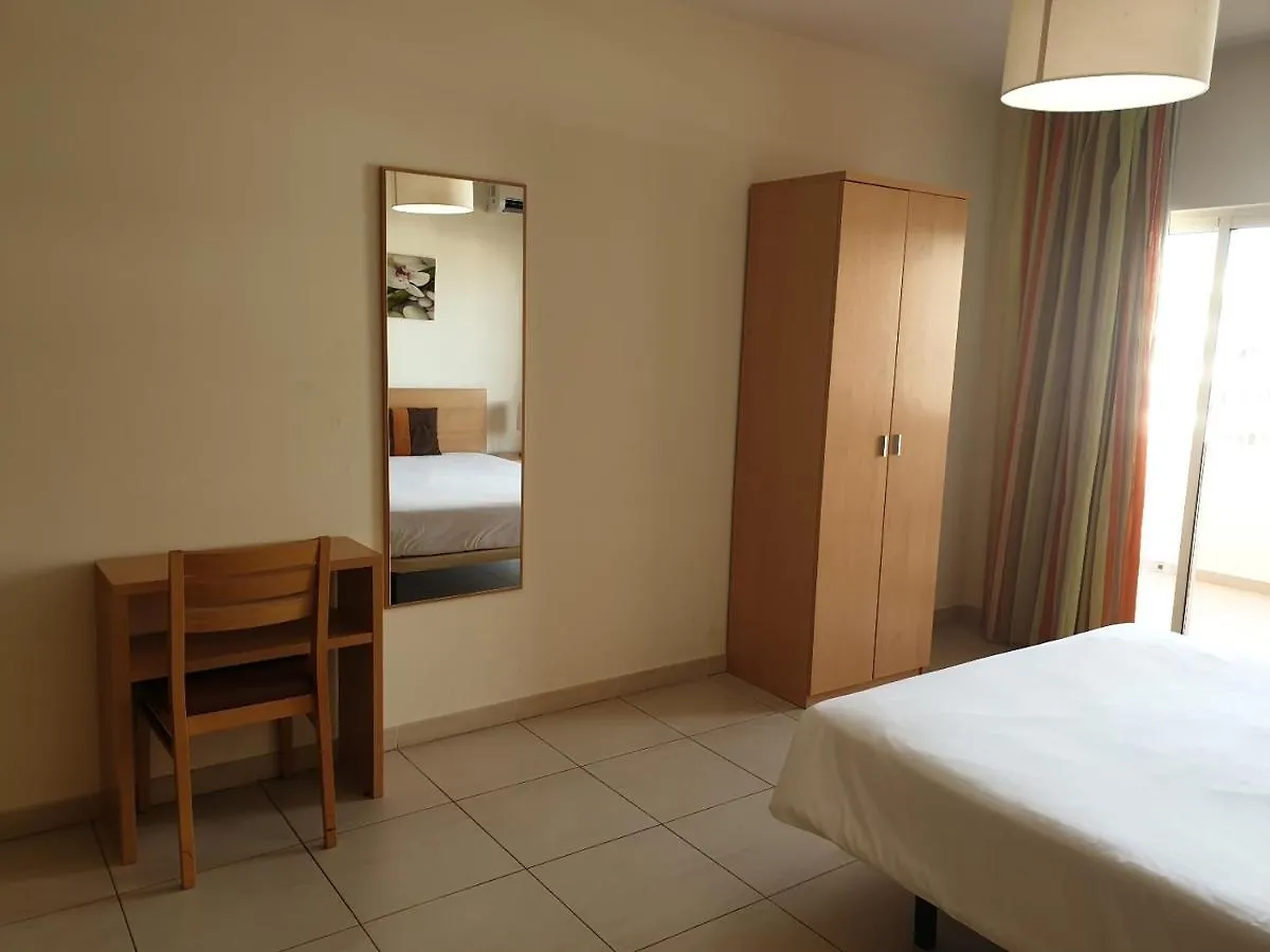 Studio 17 By Atlantichotels - Al Portimão