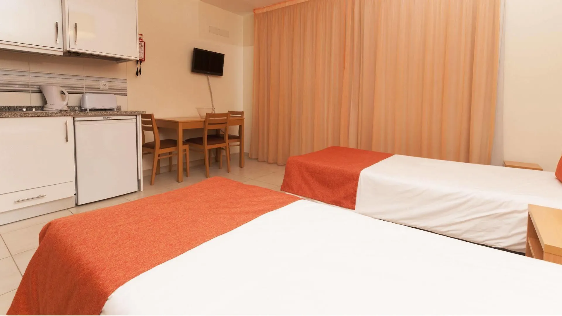 Studio 17 By Atlantichotels - Al Portimão