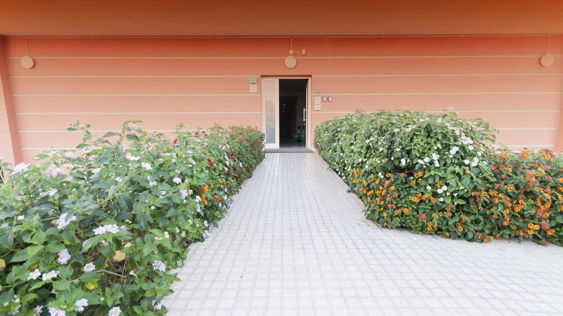 Studio 17 By Atlantichotels - Al Portimão